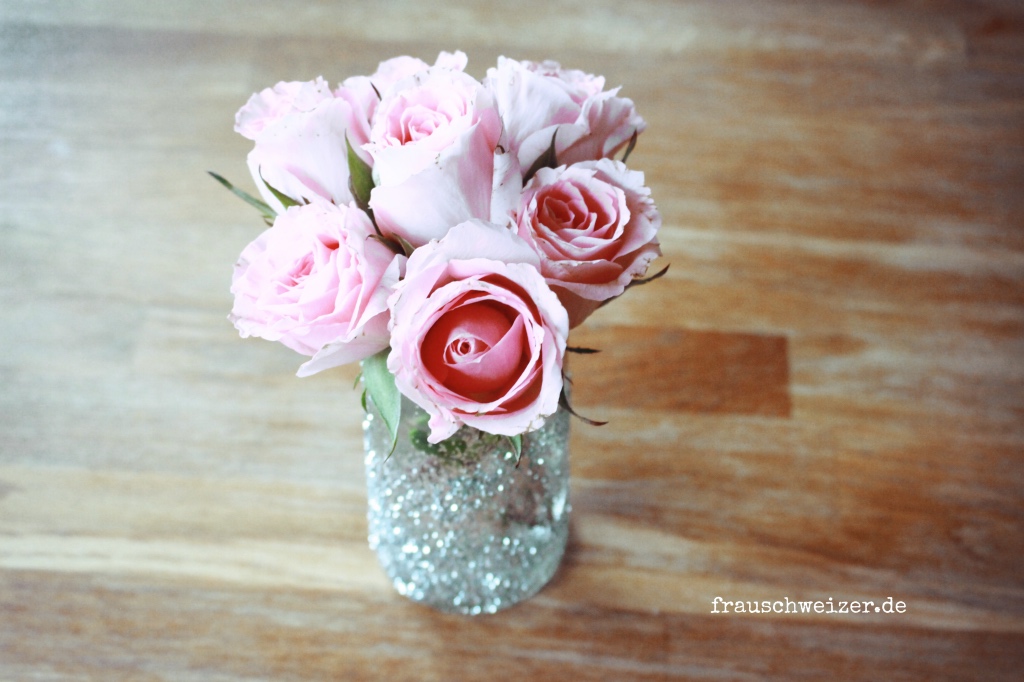 Glitzervase für schöne Blumensträuße 1