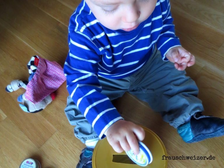 spielzeug-einjaehrige