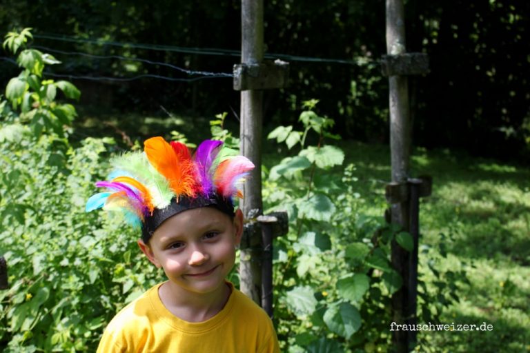 feder-kopfschmuck-basteln-verkleidung-kinder