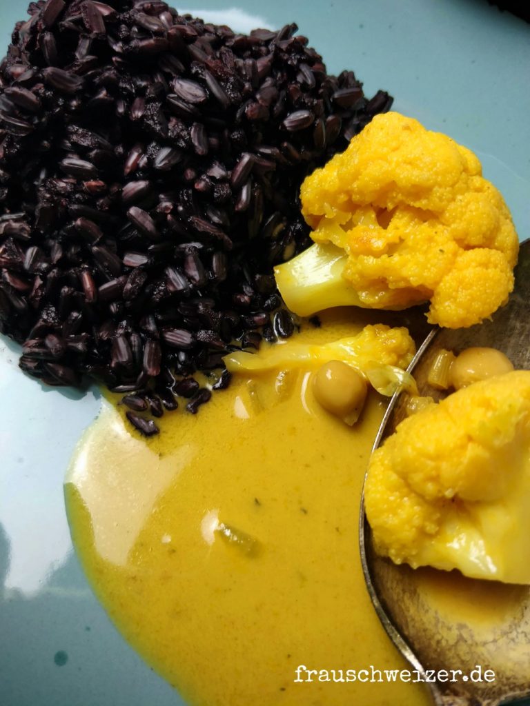 leckeres-rezept-geheimzutat-kochen-blumenkohl-curry