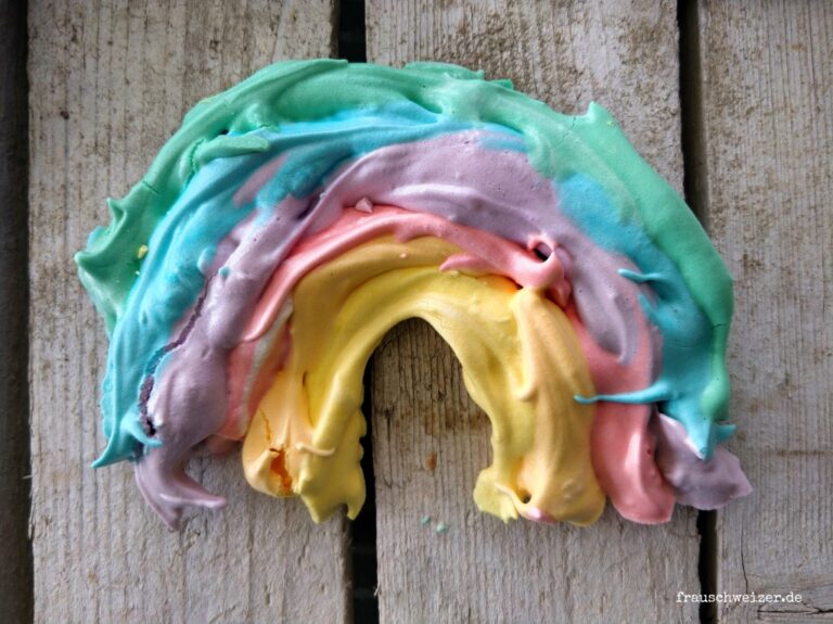 mit-kinder-backen-regenbogen